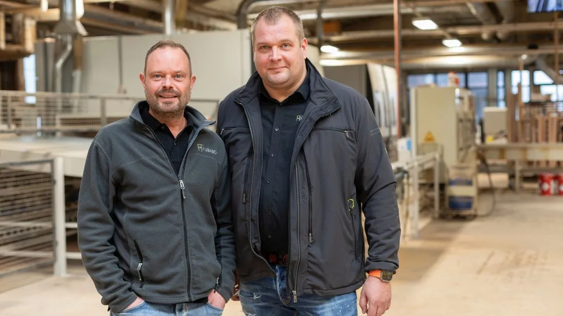 Christian Kubasch mit Bruder Alexander Kubasch: Die Brüder haben das Unternehmen des Vaters modernisiert und digitalisiert.